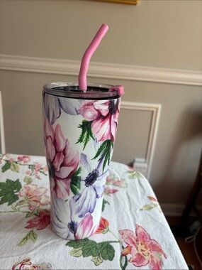 Wellness Floral Pink Travel Tumbler with Straw - Insulated Stainless Steel